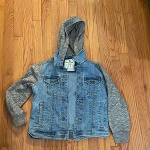 Abercrombie hoodie jean jacket size 7/8